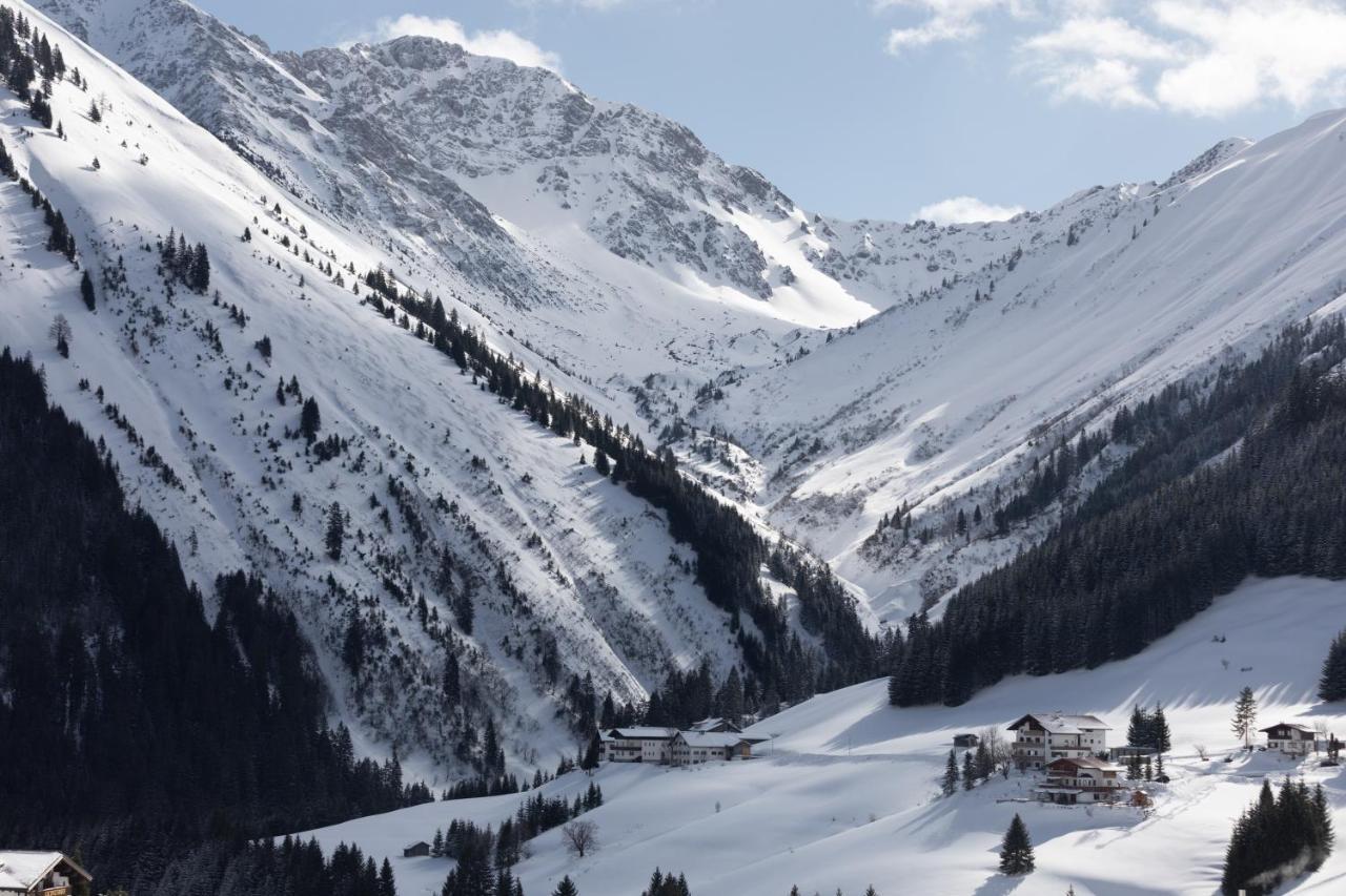 Landhaus Panorama Berwang Bagian luar foto